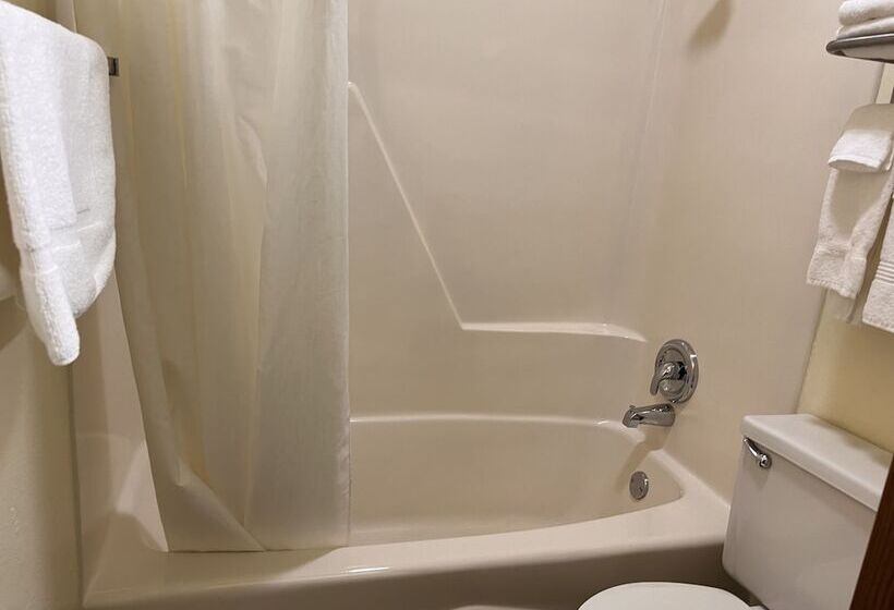 חדר סטנדרט, Fergus Inn