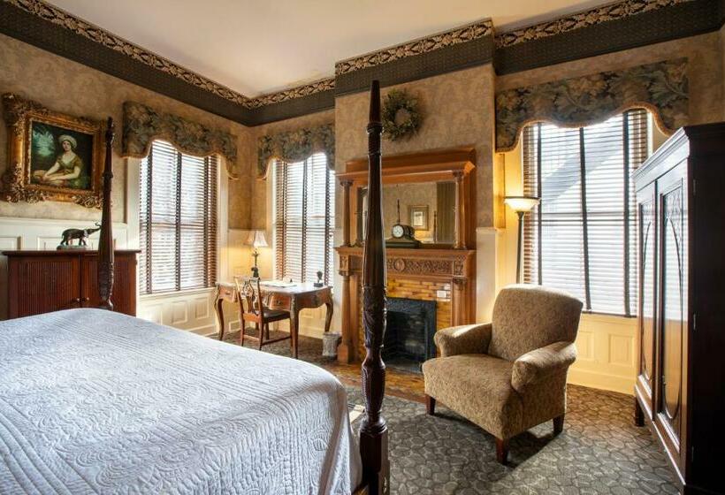 غرفة قياسية سرير كينج, Foley House Inn