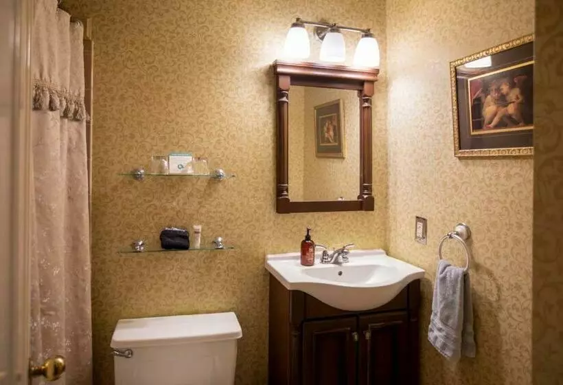 اتاق استاندارد با تخت بزرگ, Foley House Inn
