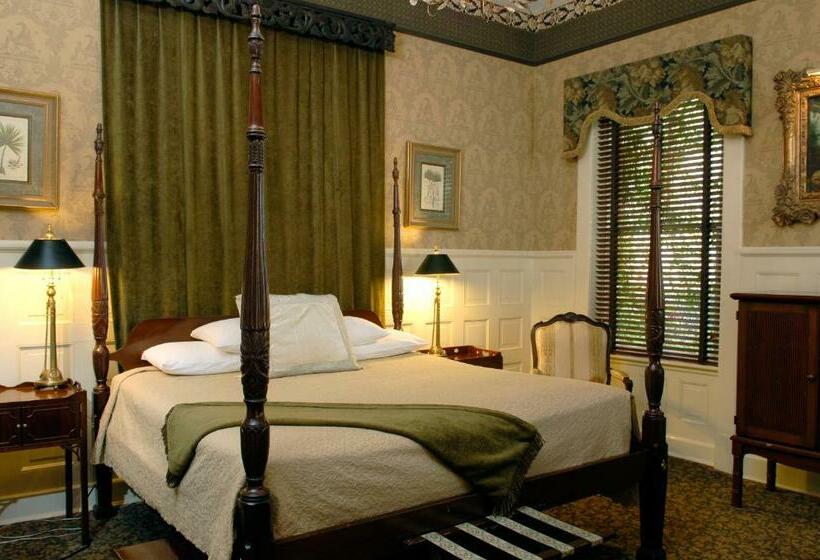 غرفة قياسية سرير كينج, Foley House Inn