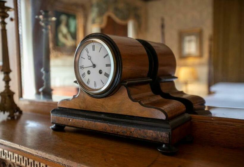 غرفة قياسية سرير كينج, Foley House Inn