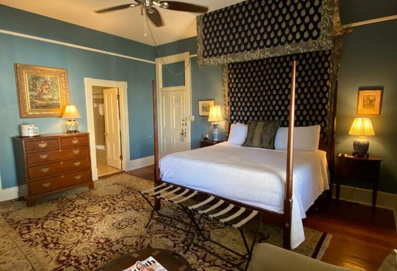 غرفة قياسية سرير كينج, Foley House Inn