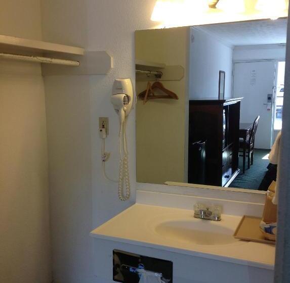 اتاق پرمیوم, Houston Inn And Suites