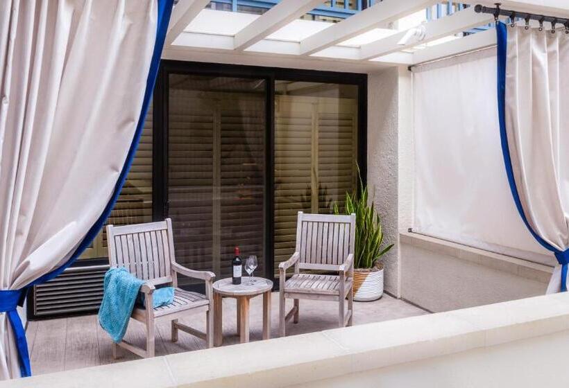 غرفة قياسية سرير كينج, Portola Hotel & Spa