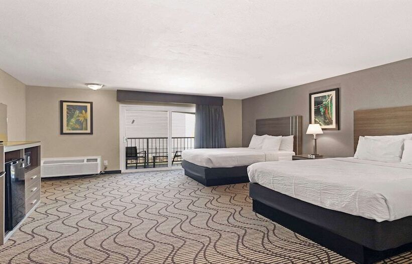 غرفه قياسيه سريرين مزدوجين, Surestay Plus Hotel By Best Western Sacramento North