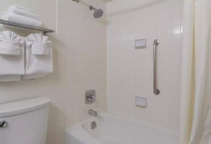 اتاق استاندارد, Clarion Hotel Concord Walnut Creek