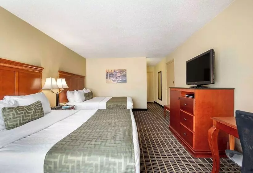 ２ダブルベッドのスタンダードルーム, Best Western Plus Bridgeport Inn