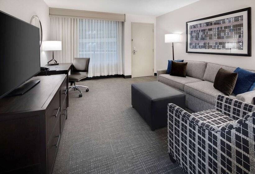 스위트, Embassy Suites By Hilton Detroit Troy Auburn Hills