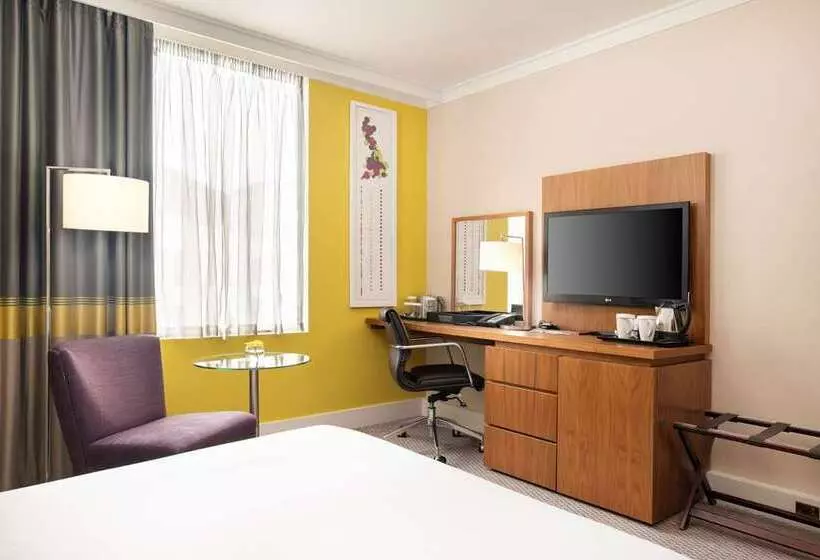 スタンダードルーム, Hilton Atlanta Northeast