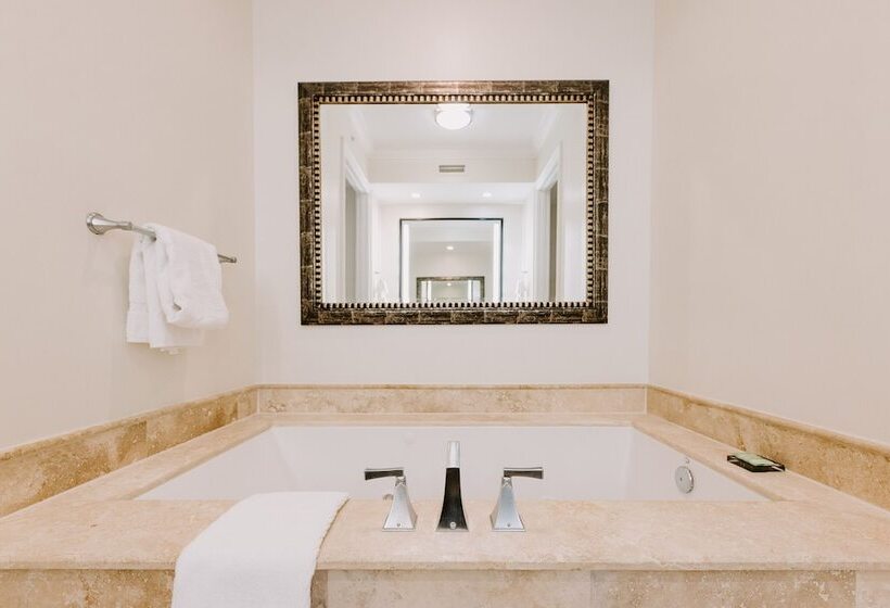 バルコニー付き１ベッドルームアパートメント, Beachside Resort & Residences