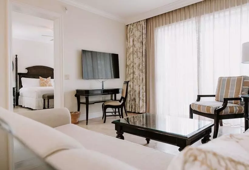 آپارتمان 3 خوابه با چشمانداز دریا, Beachside Resort & Residences