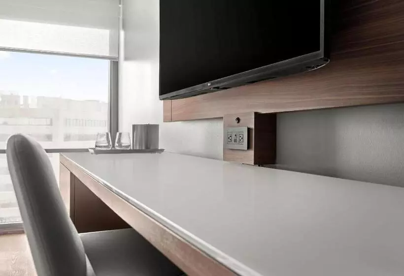 キングサイズベッドのクラブルーム, Marriott San Antonio Airport