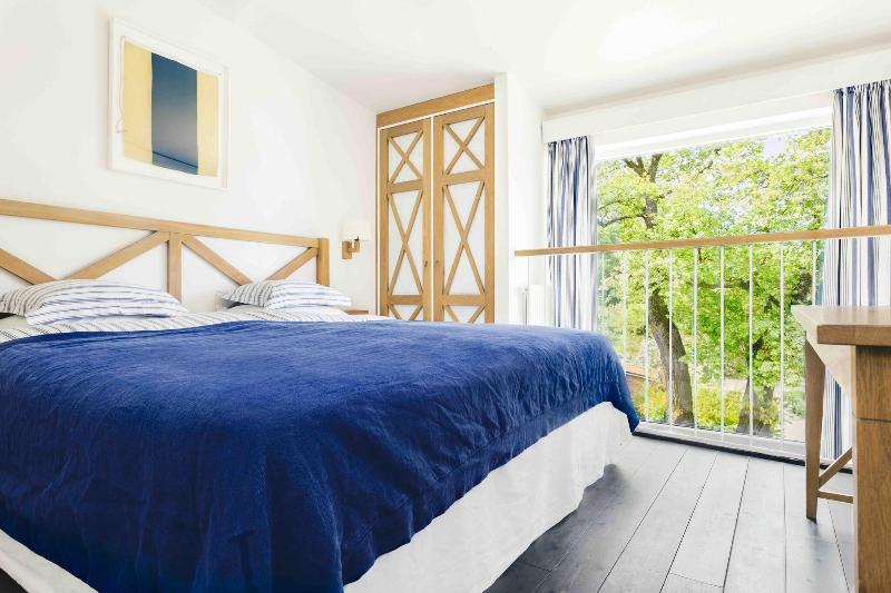 غرفة كلوب, The Gunter Hotel San Antonio Riverwalk