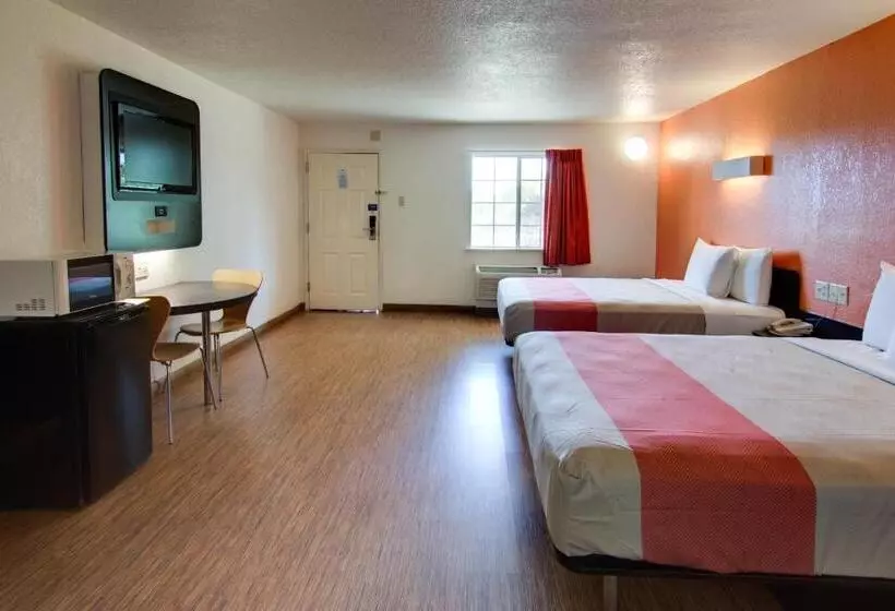 Deluxe-huone, Motel 6 Mount Pleasant, Tx