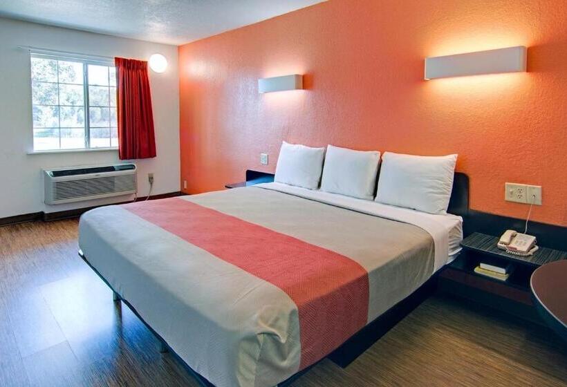 キングサイズベッドのスタンダードルーム, Motel 6 Mount Pleasant, Tx