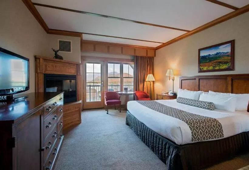キングサイズベッドのデラックスルーム, Crowne Plaza Lake Placid, An Ihg