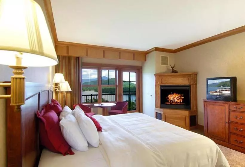 キングサイズベッドのデラックスルーム, Crowne Plaza Lake Placid, An Ihg