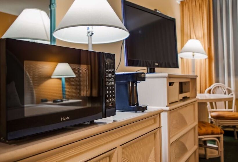 غرفه قياسيه سريرين مزدوجين, Airport Honolulu