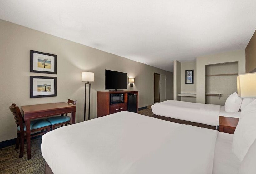 Номер Стандарт 2 Двуспальные Кровати, Comfort Inn On The Ocean