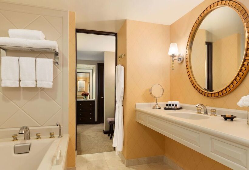 غرفة سوبيريور, Du Pont