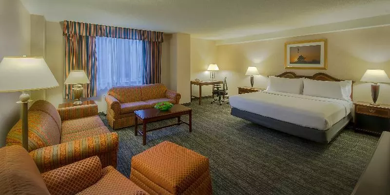 キングサイズベッドのエクゼクティブルーム, Holiday Inn Arlington At Ballston, An Ihg