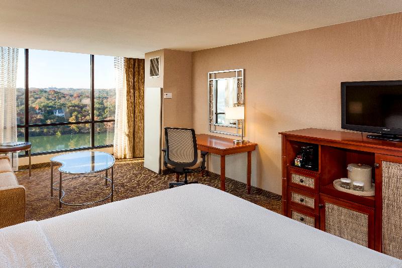 Стандартный Номер Кровать Кинг, Holiday Inn Austin Town Lake, An Ihg