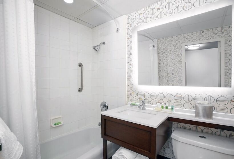 Номер Стандарт, Holiday Inn Binghamton Downtown Hawley Street, An Ihg