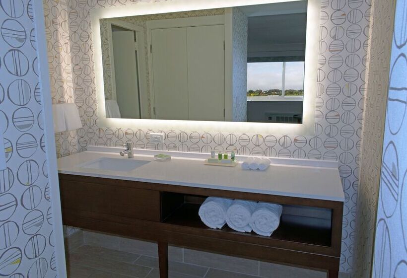 スタンダードルーム, Holiday Inn Binghamton Downtown Hawley Street, An Ihg