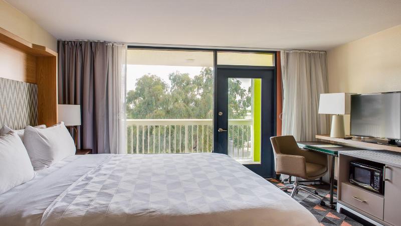 Стандартный Номер Кровать Кинг, Holiday Inn & Suites Phoenix Mesa Chandler, An Ihg