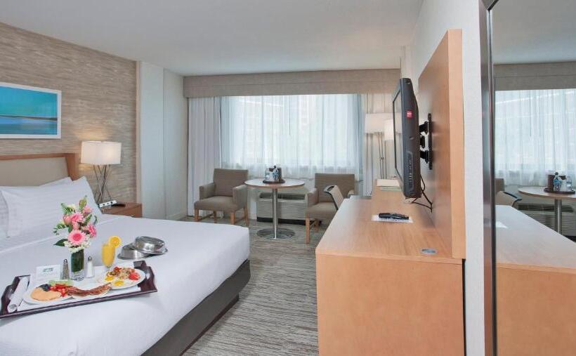 Стандартный Номер Кровать Кинг, Holiday Inn Washington Central/white House, An Ihg