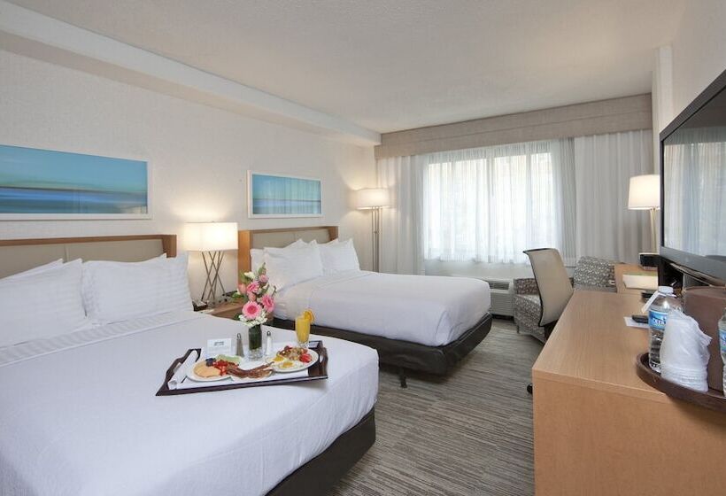 Номер Стандарт 2 Двуспальные Кровати, Holiday Inn Washington Central/white House, An Ihg