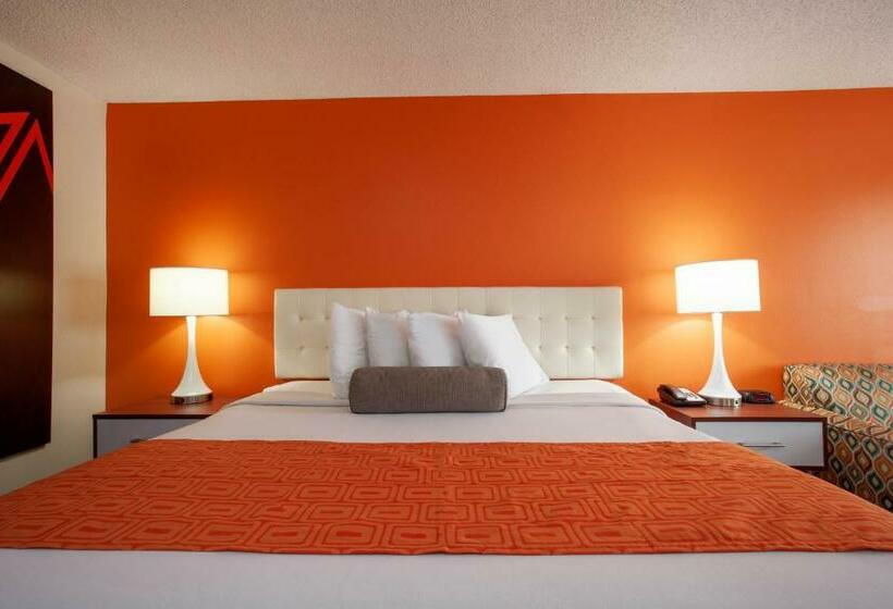 스탠다드 룸 킹사이즈 침대, Howard Johnson By Wyndham Vero Beach/i95
