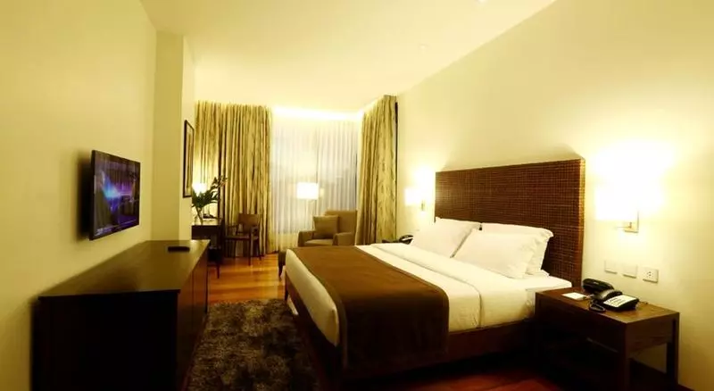 اتاق استاندارد با چشمانداز استخر, Howard Johnson By Wyndham Fullerton/anaheim Conference Cntr
