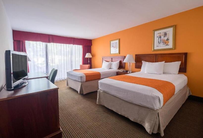 Номер Стандарт 2 Двуспальные Кровати, Howard Johnson By Wyndham Fullerton/anaheim Conference Cntr