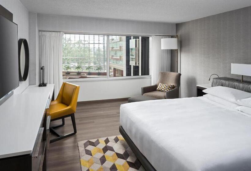 스탠다드 룸 킹사이즈 침대, Hyatt Regency Greenville