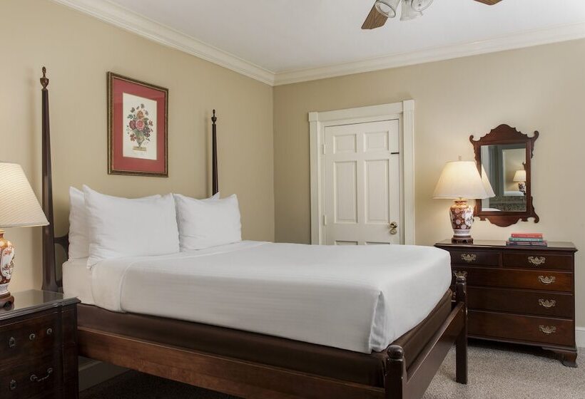 Classic Szoba Queen-Size Ággyal, Indigo Inn