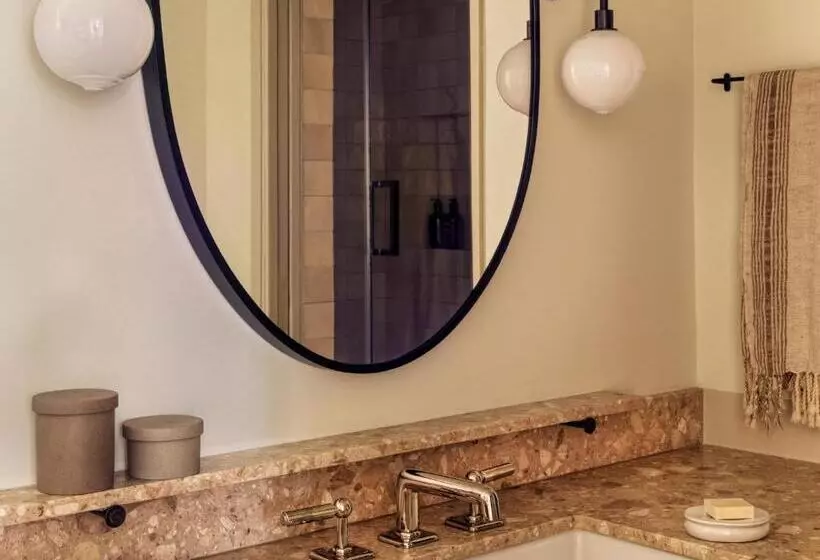 اتاق استاندارد با تخت بزرگ, Casa Loma Beach