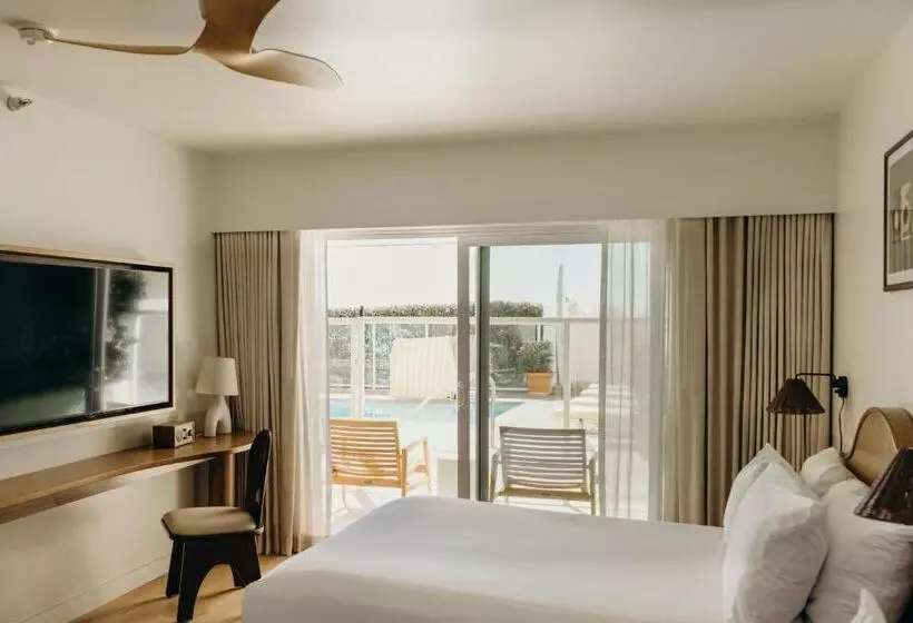 اتاق استاندارد با چشم‌انداز استخر, Casa Loma Beach