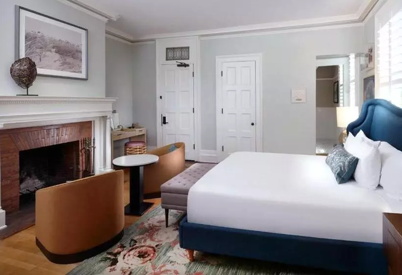 キングサイズベッドのデラックスルーム, Jekyll Island Club Resort