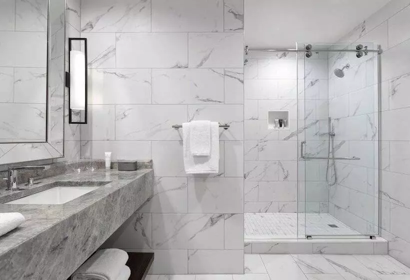 2 Bedroom Suite City View, Jw Marriott New Orleans