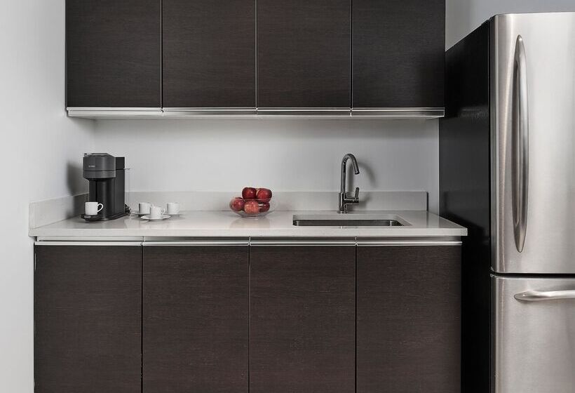 Люкс, Zena Washington Dc