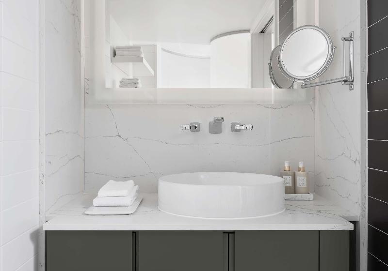 Люкс, Zena Washington Dc