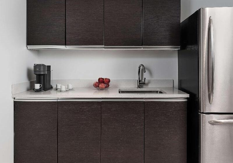 Люкс, Zena Washington Dc