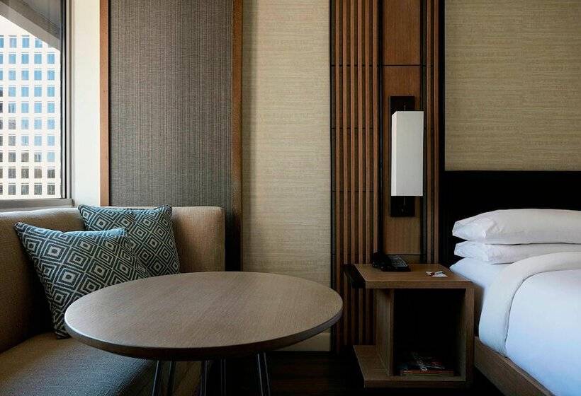 غرفه قياسيه سريرين مزدوجين, Charlotte Marriott City Center