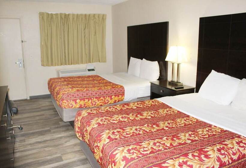 غرفه قياسيه سريرين مزدوجين, Huntington Inn