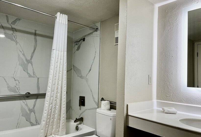 디럭스 룸, La Quinta Inn By Wyndham El Paso East Lomaland