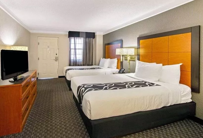 اتاق استاندارد با 2 تخت دوبل, La Quinta Inn By Wyndham Santa Fe