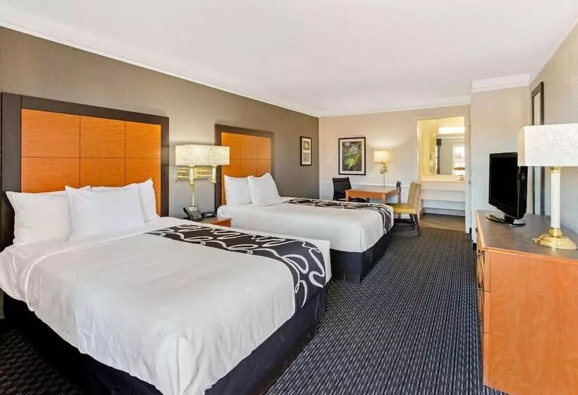 اتاق استاندارد با 2 تخت دوبل, La Quinta Inn By Wyndham Santa Fe