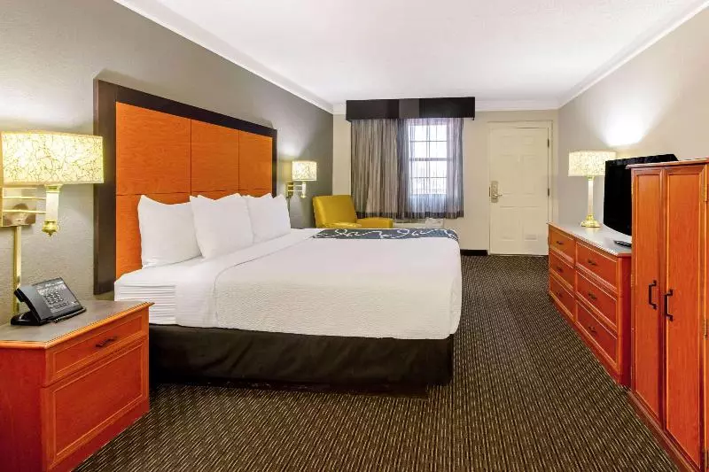 اتاق استاندارد با تخت بزرگ, La Quinta Inn By Wyndham Santa Fe