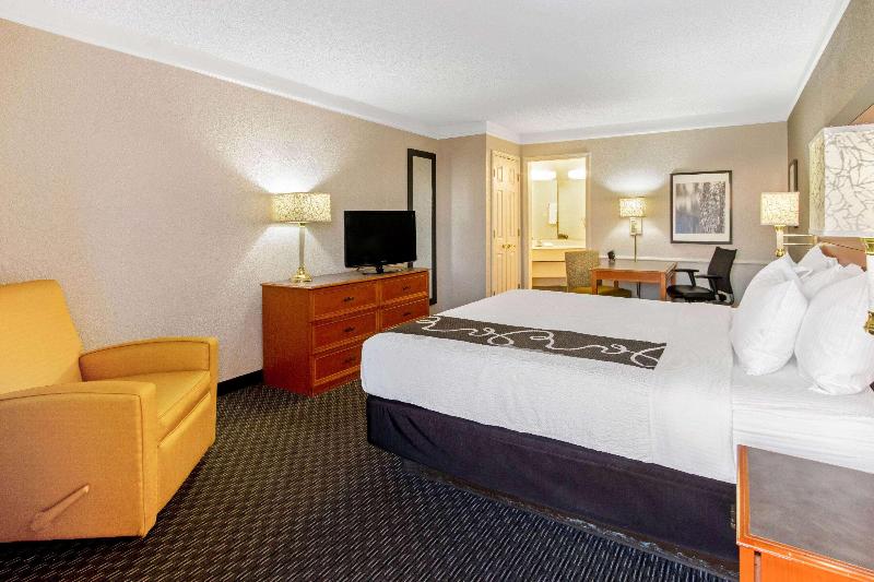 스탠다드 룸 킹사이즈 침대, La Quinta Inn By Wyndham Santa Fe